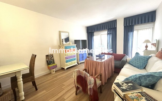 Revente - Appartement - Estepona  - Estepona Centro