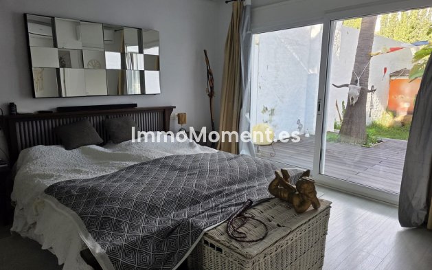 Resale - Detached villa - Marbella - Hacienda Las Chapas