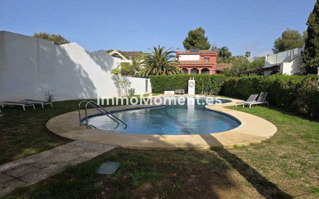Resale - Detached villa - Marbella - Hacienda Las Chapas