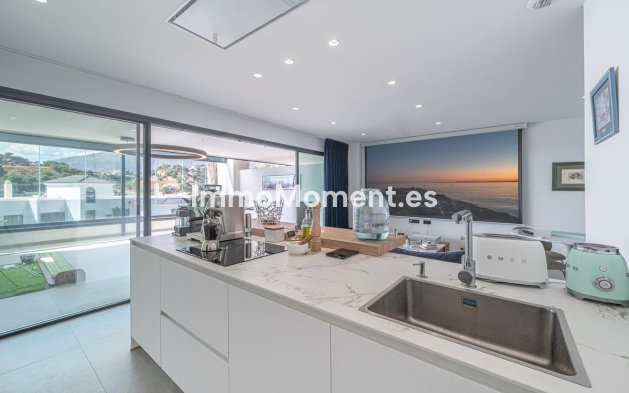 Resale - Apartment - Estepona - Estepona Centro