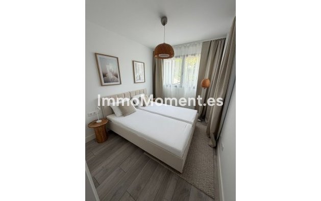 Resale - Apartment - Casares - Casares Centro