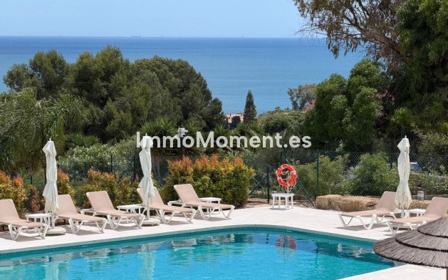 Resale - Apartment - Casares - Casares Centro