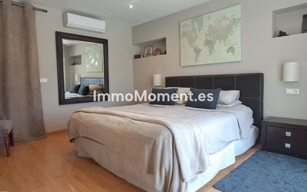 Wiederverkauf - Freistehende Villa - Marbella - Marbella Centro