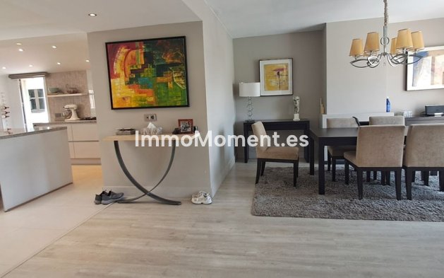 Wiederverkauf - Freistehende Villa - Marbella - Marbella Centro