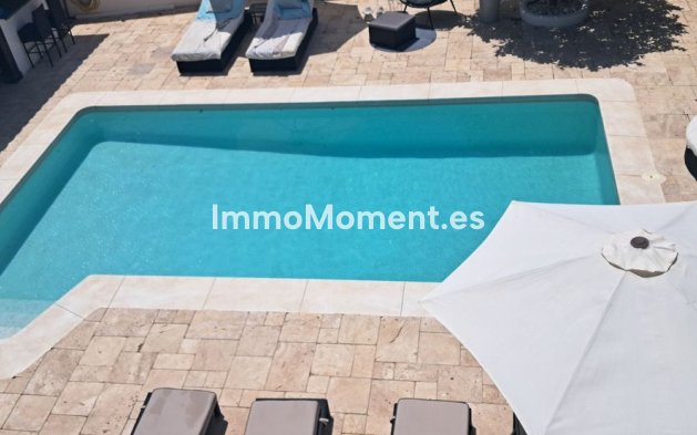 Wiederverkauf - Freistehende Villa - Marbella - Marbella Centro
