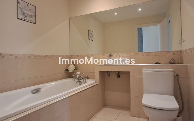 Wiederverkauf - Freistehende Villa - Marbella - Marbella Centro