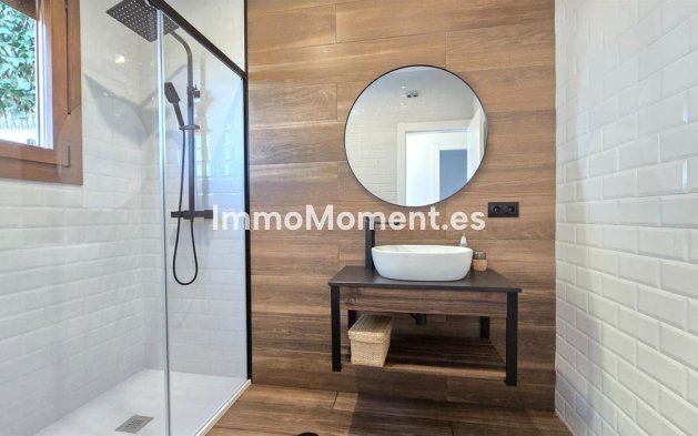 Reventa - Villa independiente - Málaga - Limonar
