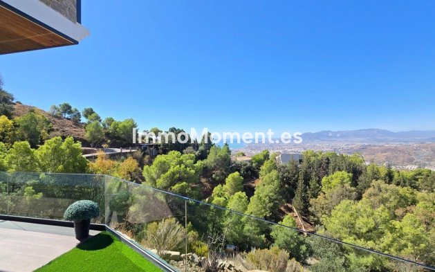 Reventa - Villa independiente - Málaga - Limonar