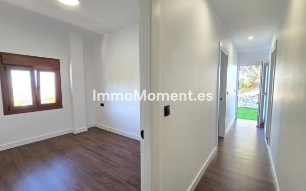 Reventa - Villa independiente - Málaga - Limonar