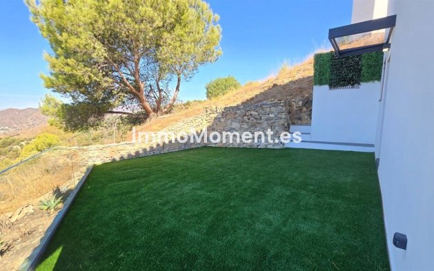Reventa - Villa independiente - Málaga - Limonar