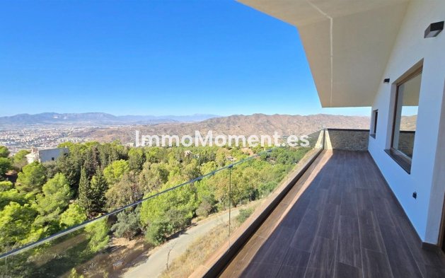 Reventa - Villa independiente - Málaga - Limonar