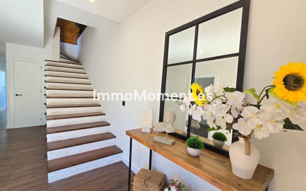 Reventa - Villa independiente - Málaga - Limonar