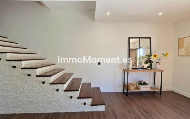 Reventa - Villa independiente - Málaga - Limonar