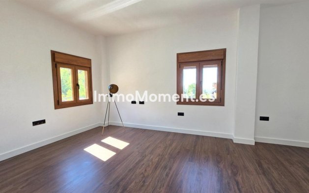 Reventa - Villa independiente - Málaga - Limonar