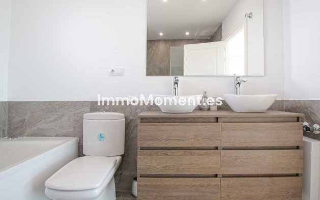 Resale - Townhouse - Marbella - Marbella Centro