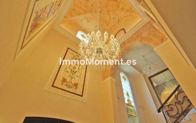 Wiederverkauf - Freistehende Villa - Marbella - Bahía de Marbella