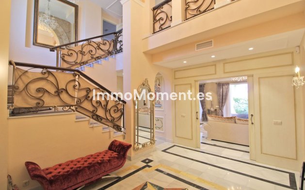 Wiederverkauf - Freistehende Villa - Marbella - Bahía de Marbella