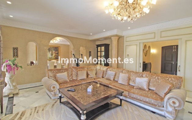 Wiederverkauf - Freistehende Villa - Marbella - Bahía de Marbella