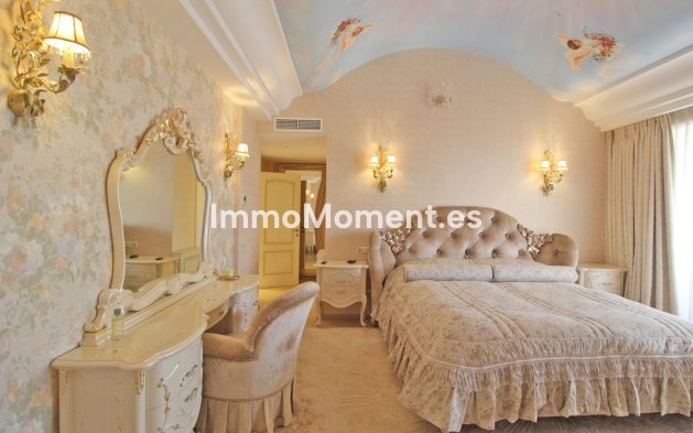 Wiederverkauf - Freistehende Villa - Marbella - Bahía de Marbella