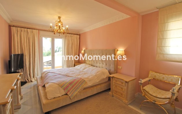 Wiederverkauf - Freistehende Villa - Marbella - Bahía de Marbella