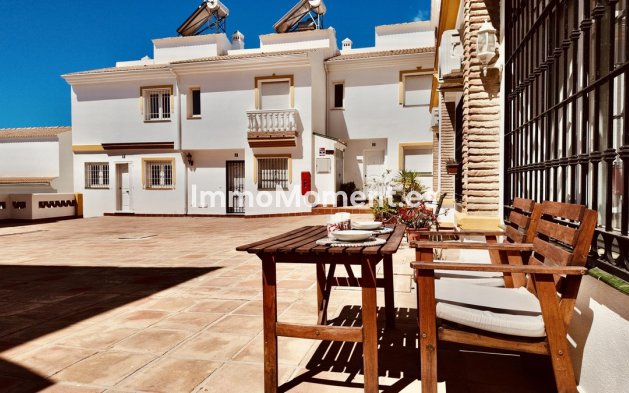 Resale - Apartment - Benalmadena - Torremuelle