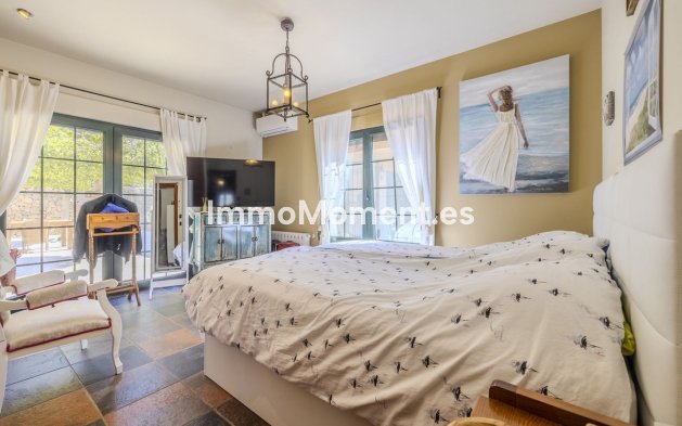 Resale - Detached villa - Pedreguer - Pedreguer Centro