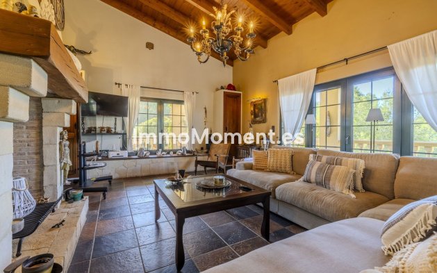 Resale - Detached villa - Pedreguer - Pedreguer Centro
