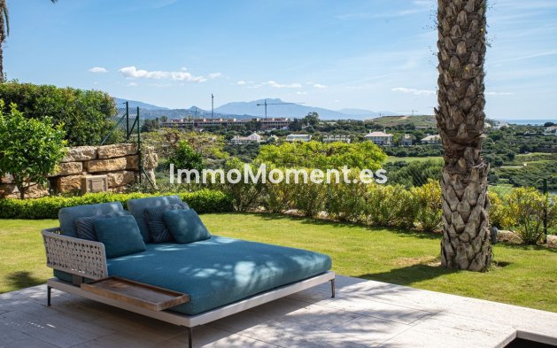 Reventa - Apartamento - Casares - Casares Centro