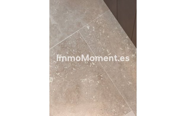 Reventa - Apartamento - Casares - Casares Centro