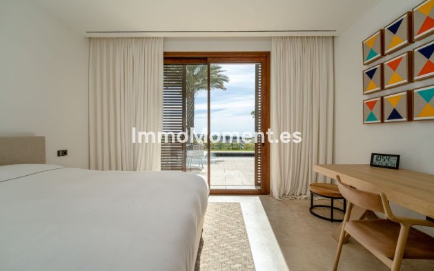 Reventa - Apartamento - Casares - Casares Centro