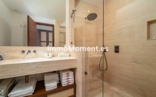 Reventa - Apartamento - Casares - Casares Centro