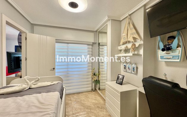 Wiederverkauf - Wohnung - Torrevieja - Torrevieja Centro