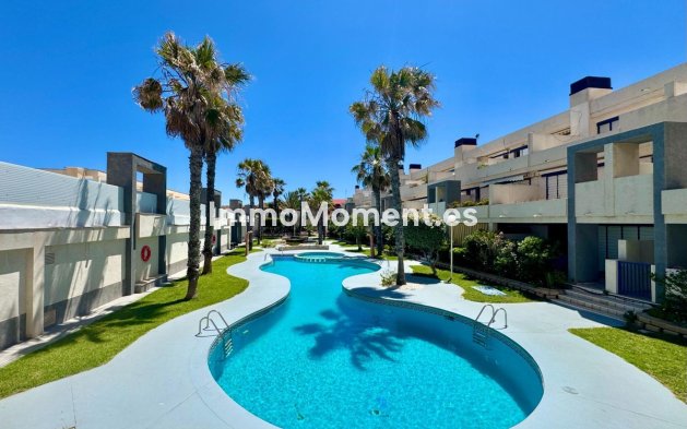 Wiederverkauf - Wohnung - Torrevieja - Torrevieja Centro