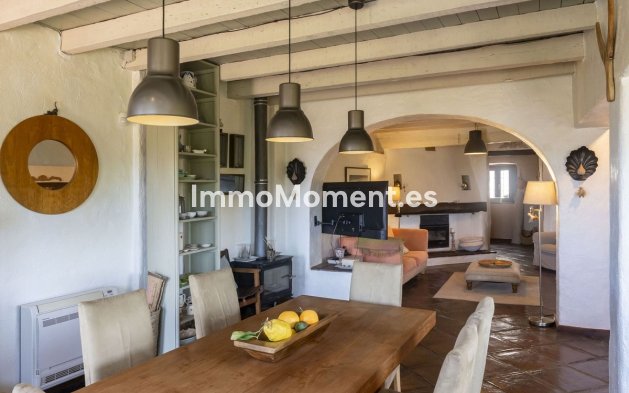 Resale - Country house - Inland  - Alhaurín el Grande Centro