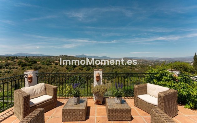 Resale - Country house - Inland  - Alhaurín el Grande Centro