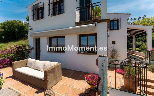Resale - Country house - Inland  - Alhaurín el Grande Centro