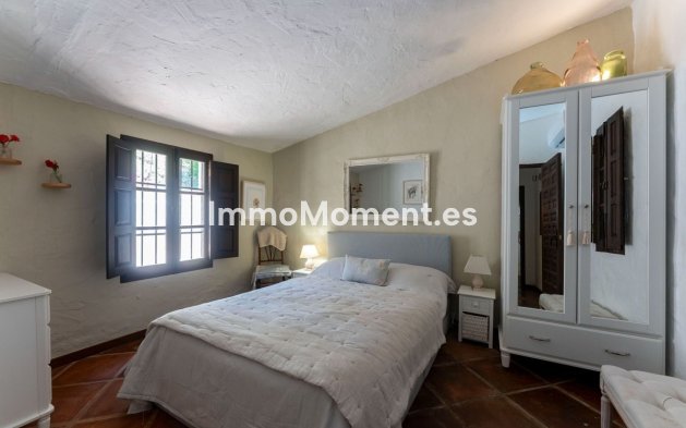 Resale - Country house - Inland  - Alhaurín el Grande Centro