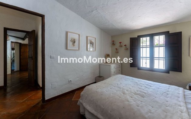 Resale - Country house - Inland  - Alhaurín el Grande Centro