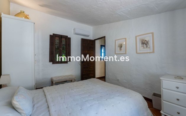 Resale - Country house - Inland  - Alhaurín el Grande Centro