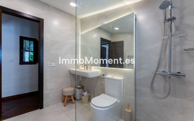 Resale - Country house - Inland  - Alhaurín el Grande Centro