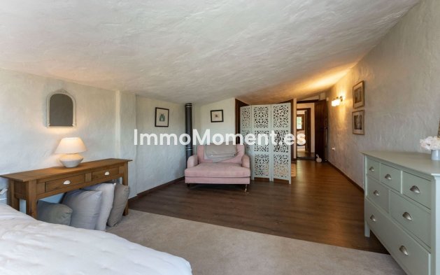 Resale - Country house - Inland  - Alhaurín el Grande Centro