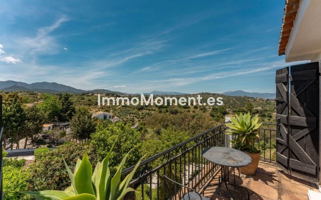 Resale - Country house - Inland  - Alhaurín el Grande Centro