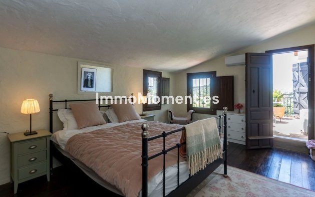 Resale - Country house - Inland  - Alhaurín el Grande Centro