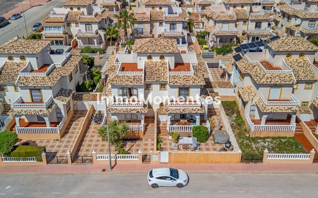 Wiederverkauf - Freistehende Villa - Orihuela - Lomas de Cabo Roig