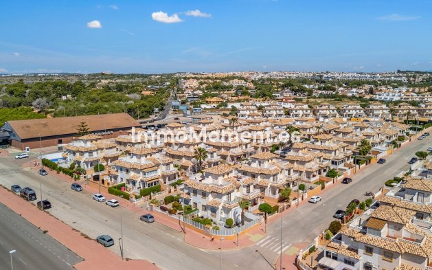 Wiederverkauf - Freistehende Villa - Orihuela - Lomas de Cabo Roig