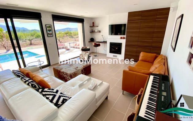 Resale - Detached villa - La Romana - La Romana Centro