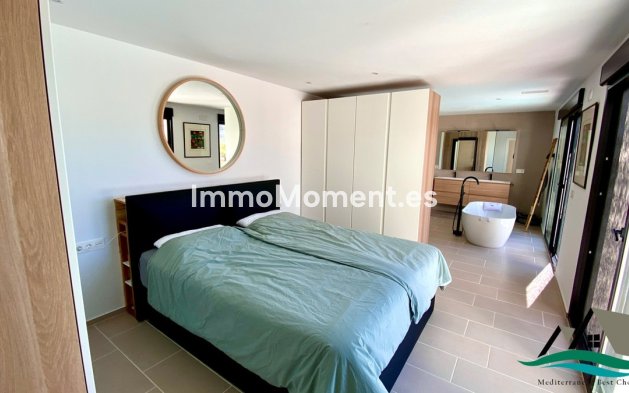 Resale - Detached villa - La Romana - La Romana Centro