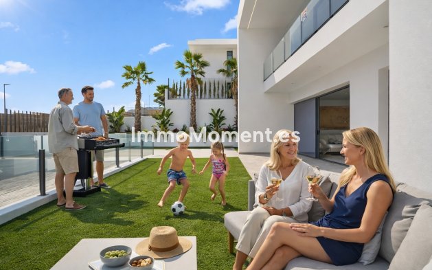 Neubau - Freistehende Villa - Benidorm