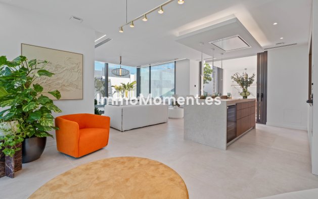 Neubau - Freistehende Villa - Benidorm