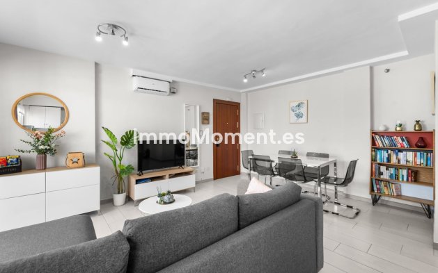 Wiederverkauf - Wohnung - Benalmadena - Benalmadena Centro